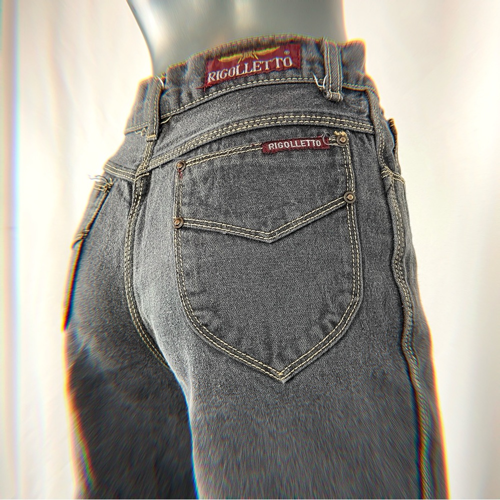 80s High Waisted Blue Jeans